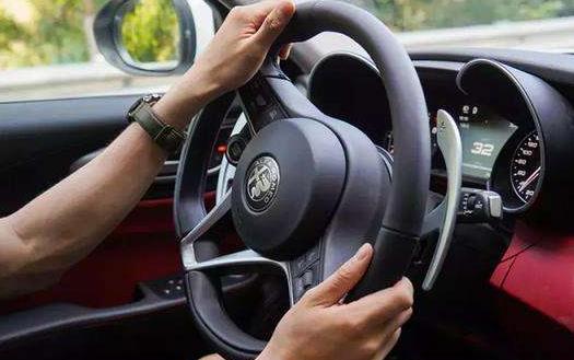 開車一族導致職業病 自身保健從七個方面進行