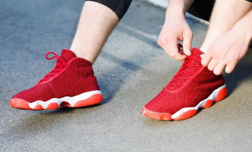 給老人買鞋有訣竅 這幾點是挑鞋子的原則