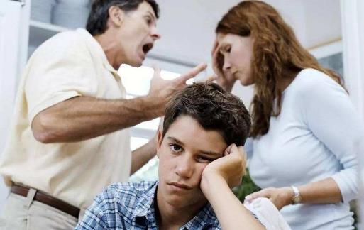 女人在吵鬧中總說(shuō)離婚的原因 五種女人最易婚姻破裂