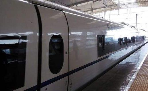 出差的上班族要保健 單身女性需調節心理