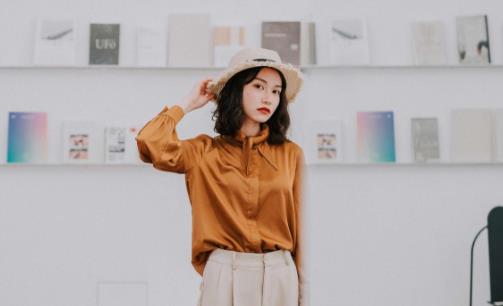 衣服要怎樣穿才顯瘦 悄悄告訴你顯瘦穿搭有訣竅