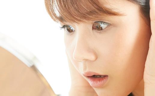 長閉合性粉刺的原因 擺脫閉合性粉刺煩惱的妙招 