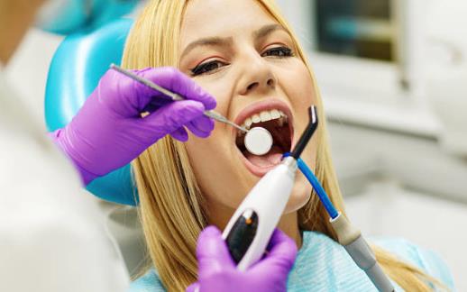 做好牙齒的美白很關(guān)鍵 愛護(hù)牙齒的12個小常識