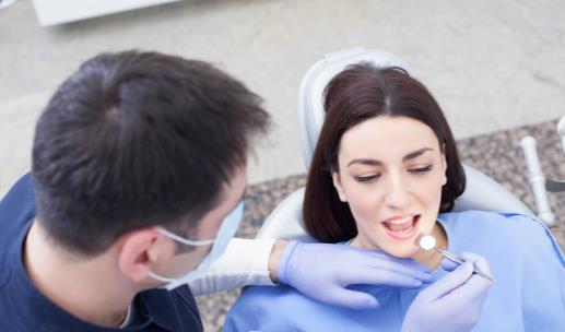 做好牙齒的美白很關(guān)鍵 愛護(hù)牙齒的12個小常識