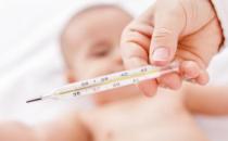 嬰兒感冒發燒退燒物理方法 嬰兒感冒發燒的護理措施