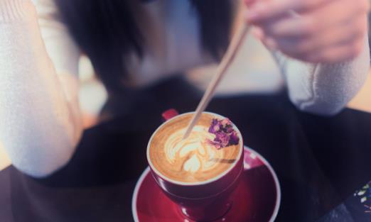 11個(gè)壞習(xí)慣會(huì)讓胃癌找上你 吃太飽會(huì)誘發(fā)胃癌