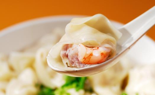 預防緩解老年人胃酸的食物