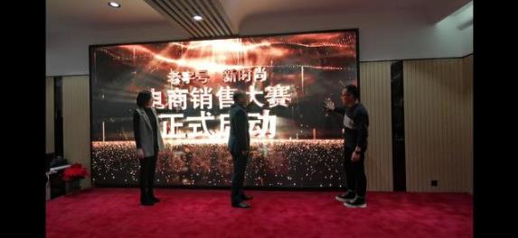 校企聯袂,金翎雁孵化器為解決學生就業難出謀劃策