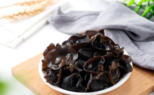 黑木耳的功效與作用 常吃增強免疫力防心血管疾病