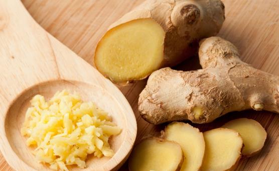 生姜能防孕吐，但要注意別吃太多