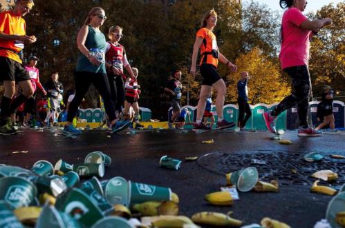 萬人跑過的42公里萬科“莞馬”,環(huán)衛(wèi)工清潔只花了10分鐘?