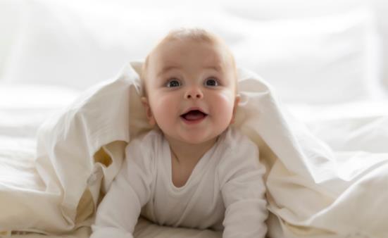 寶寶總是容易腹脹急壞寶媽 腹脹應特別注意并就醫的情況