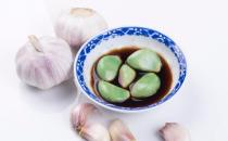 臘八節教你在家腌清脆可口的臘八蒜 臘八節的獨特美食分享