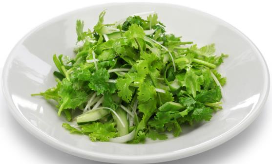 香菜適合秋冬感冒多發季食用 但這幾種人吃卻是沒病找病