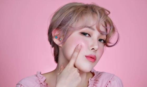 怎么對癥解決脫妝問題方法 防脫妝小技巧分享