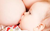 寶寶吃母乳身體發(fā)抖咋回事 母乳喂養(yǎng)時(shí)的注意事項(xiàng)