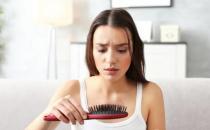 ?產(chǎn)后脫發(fā)到底該怎么辦 加強(qiáng)營養(yǎng)保持樂觀情緒