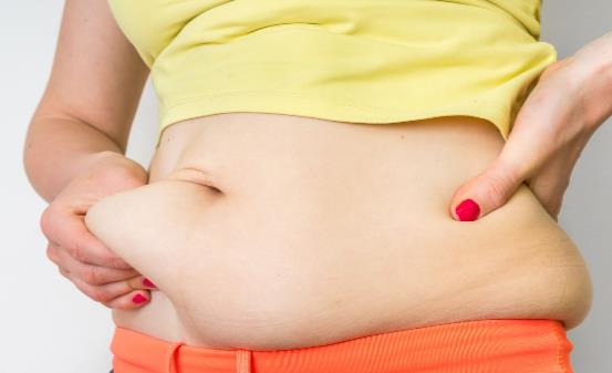 體重輕了看起來還是那么胖 短期內體重下降掉的只是水分