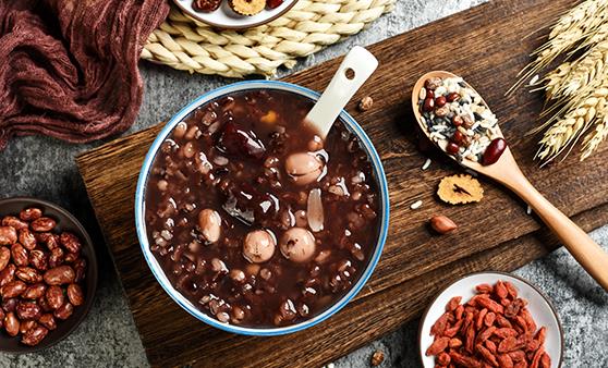 氣血較虛女性需日補血 女人補血養(yǎng)顏全靠4招