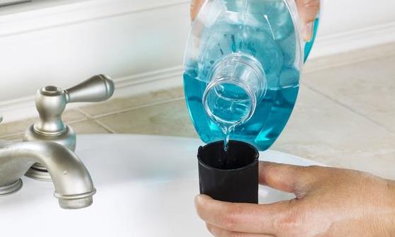 漱口水的5個(gè)小妙用 挑選技巧