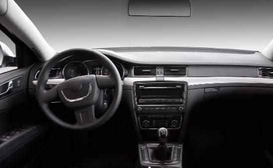 新車內的異味到底是怎么回事 去除新車內異味的八個小方法