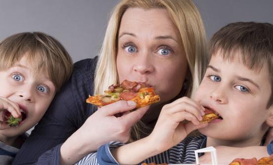 寶寶吃鹽過多影響寶寶的健康 寶寶添加食鹽的注意事項