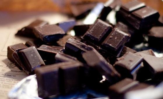 辦公室你需要這些小零食來提神 草莓能使人精力充沛