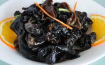 木耳滑而帶爽營養(yǎng)價值高 木耳的飲食禁忌