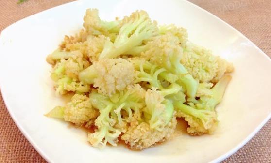 將菜花做成美味的佳肴 炒菜花好吃的五種烹飪方法