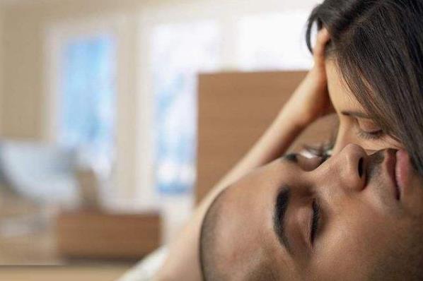 男人為什么在同房后汗流浹背？過夫妻生活時，堅持多久才算正常？