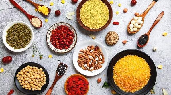 多吃粗糧能緩解便秘？怎么知道自己有沒有便秘？便秘怎么辦