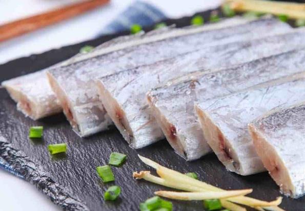 超市買(mǎi)的帶魚(yú)段有內(nèi)臟嗎 超市賣(mài)的帶魚(yú)段內(nèi)臟一定要去除嗎