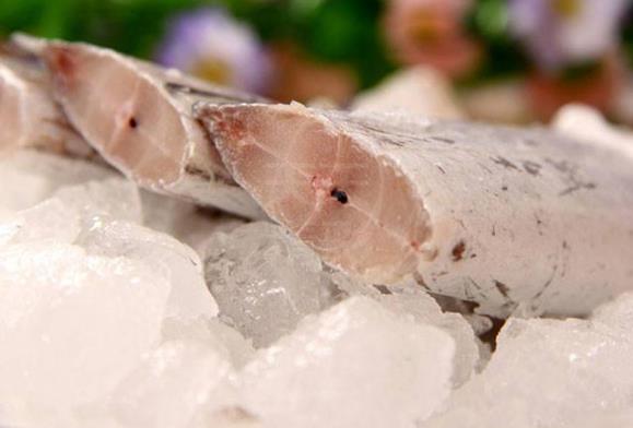 超市買(mǎi)的帶魚(yú)段有內(nèi)臟嗎 超市賣(mài)的帶魚(yú)段內(nèi)臟一定要去除嗎