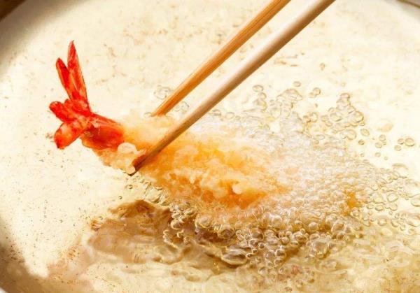 夏季養胃，要少吃這9種食物 ，多吃蘋果、香蕉等6種水果