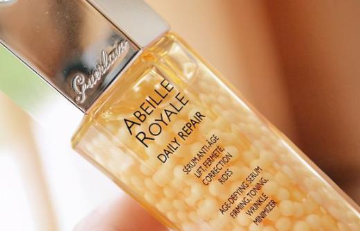 涂了精華可以不涂乳液嗎 乳液和面霜可以一起使用嗎